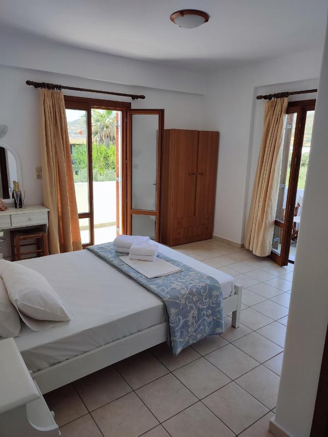 סקירוס Afendra Hotel מראה חיצוני תמונה